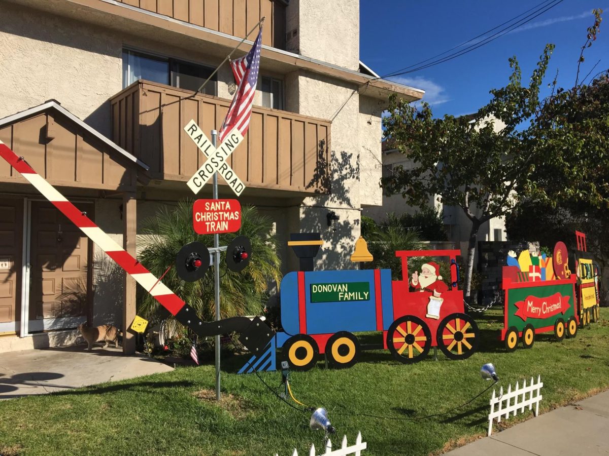 A Christmas train that Donovan and her family constructed together. According to Donovan, the kids in her neighborhood loved the displays so much that theyd make frequent visits to her front lawn. 